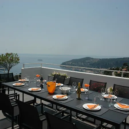 Villefranche-sur-mer Sleeps 10 Pool Air Con Villa